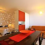 Kuddie Rosse Eco-friendly 아파트호텔 2*